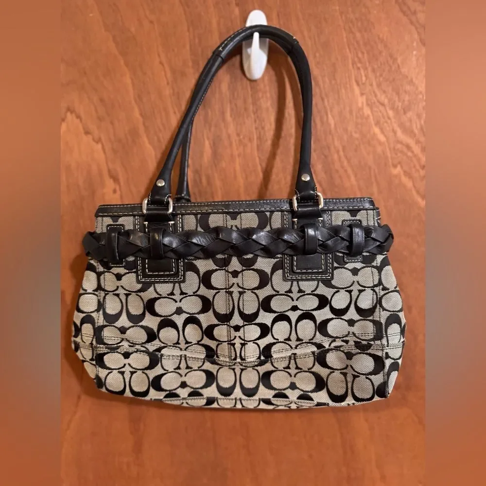 Coach Signature Hampton Black Handbag Tote - Picture 3 of 16